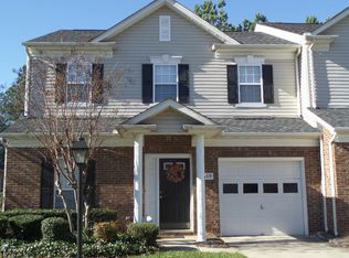 5408 Johnston Mill Ct, Charlotte, NC 28269