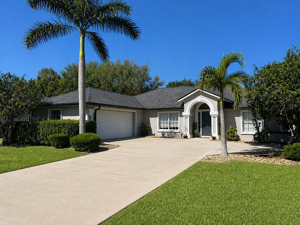 1st image of 209 Bilbao Dr
