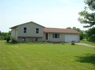 9186 Stanley Rd, Garrettsville, OH 44231