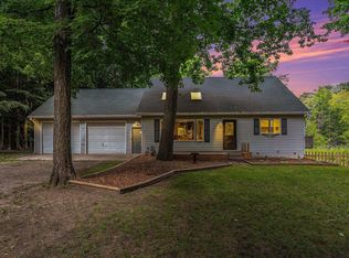 4725 E Duck Lake Rd, Grawn, MI 49637