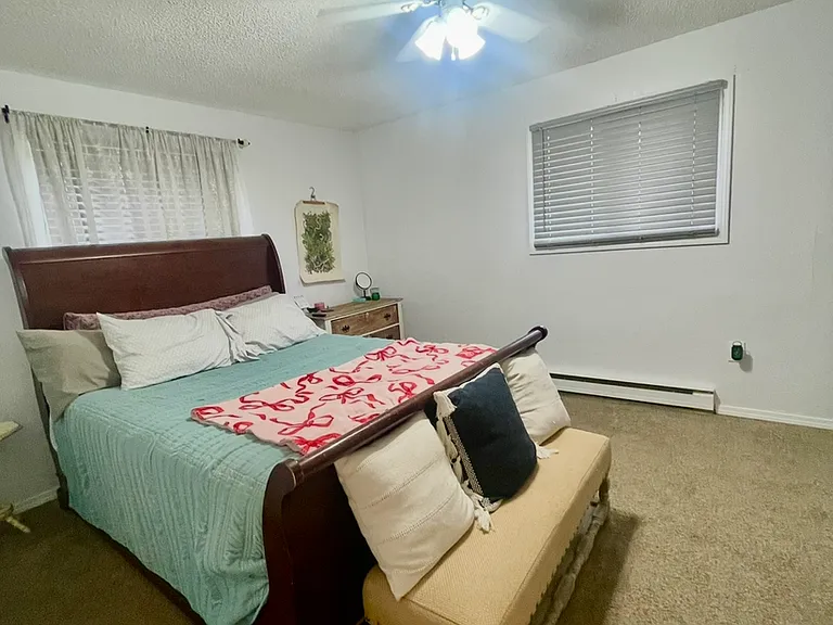 564 N Denali St — Photo 9
