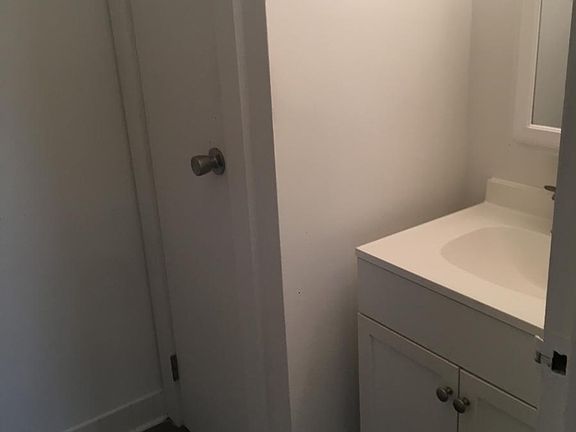3rd image of 1348 15th St #12R