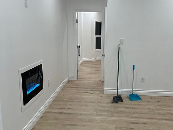 5th image of 120 Los Olivos Ave #A