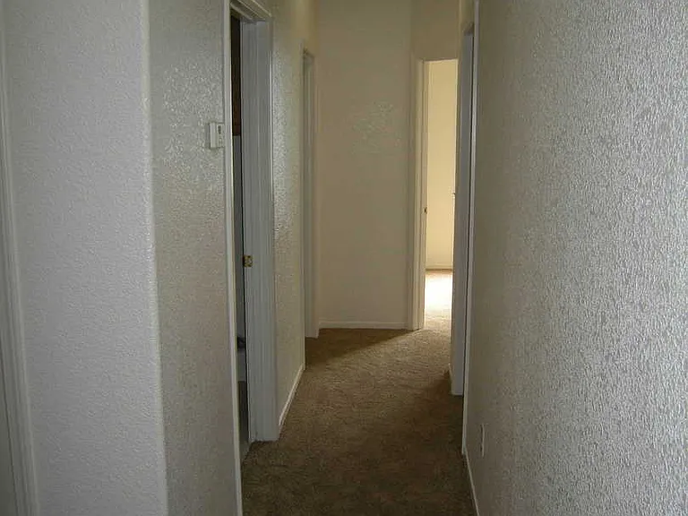 2145 Beaujolais Ct — Photo 9