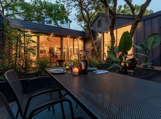 914 Damon Ct, Houston, TX 77006