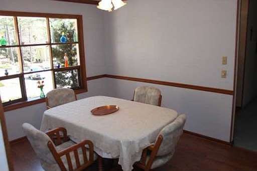3rd image of 2509 Green Forest Ct