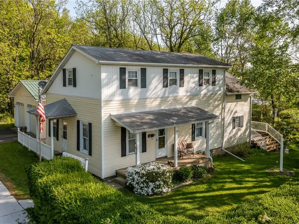 11 N Diamond St, Greenville, PA 16125