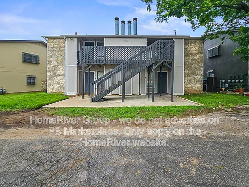 9900 Roxanna Dr #B Photo 1