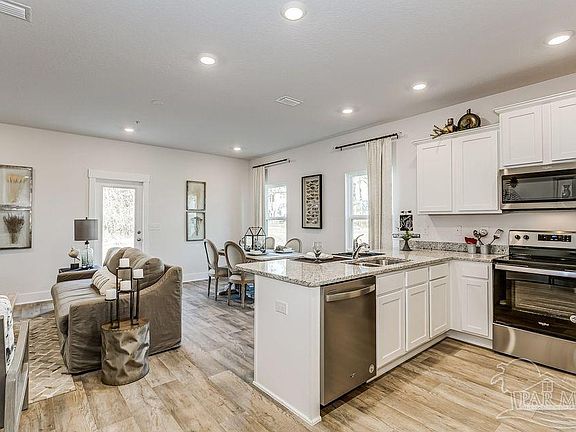 5th image of 9500 Nature Creek Cir