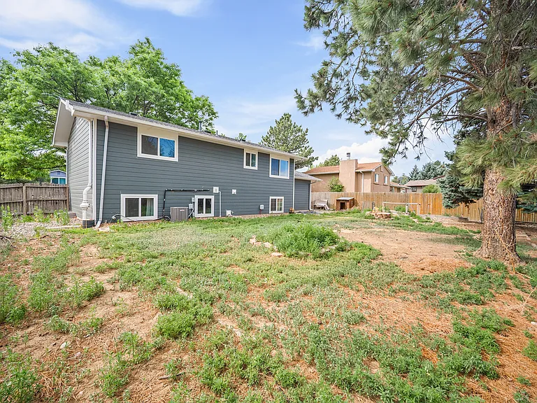7530 Deer Trl — Photo 27