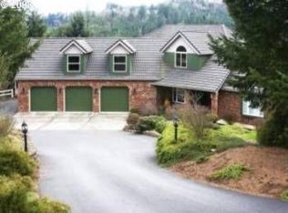 2102 NW High Heaven Rd, McMinnville, OR 97128