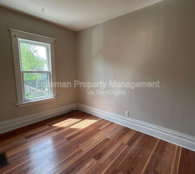 1st image of 1320 S Westnedge Ave APT 4