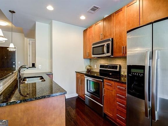 4th image of 855 W Peachtree St NE Unit 1511