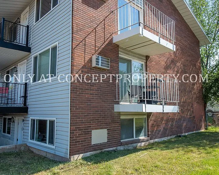 Green Acres — Photo 71