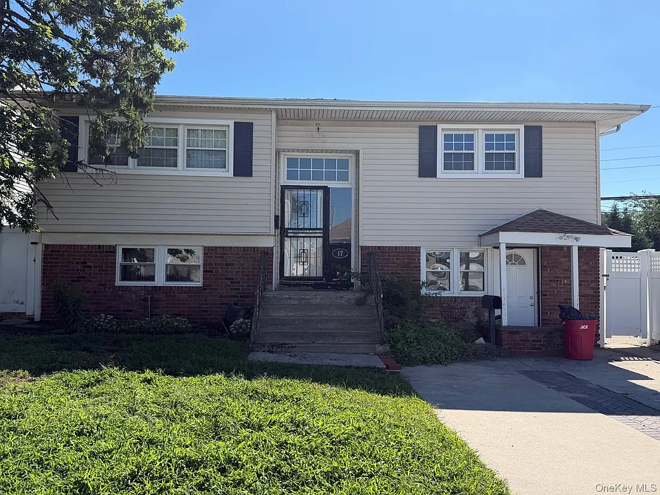 17 Marina Rd