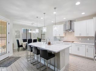 1437 W Gordon St, San Tan Valley, AZ 85144
