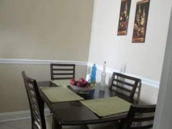 2461 East 29th Street image 1 of 10