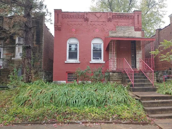 538 Fassen St, Saint Louis, MO 63111