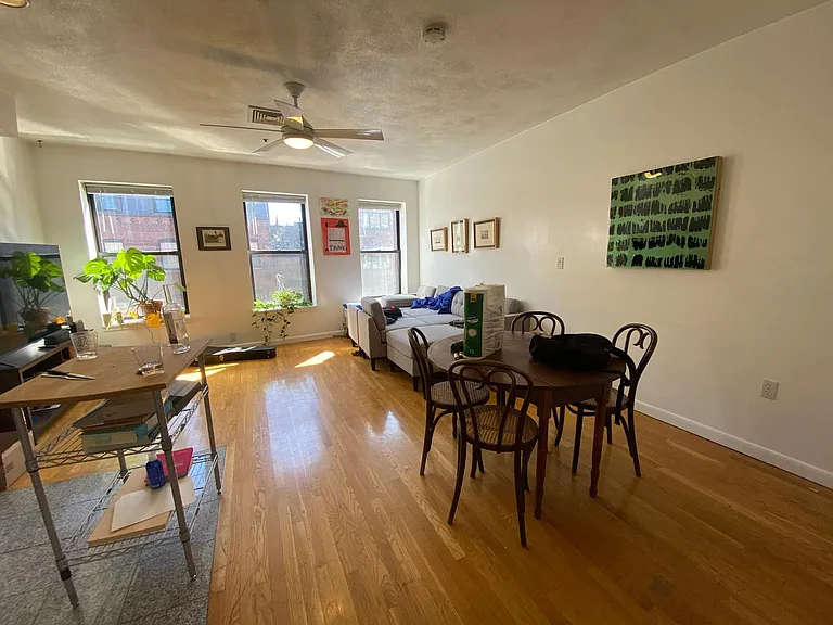 234 Hanover St #2 — Photo 28