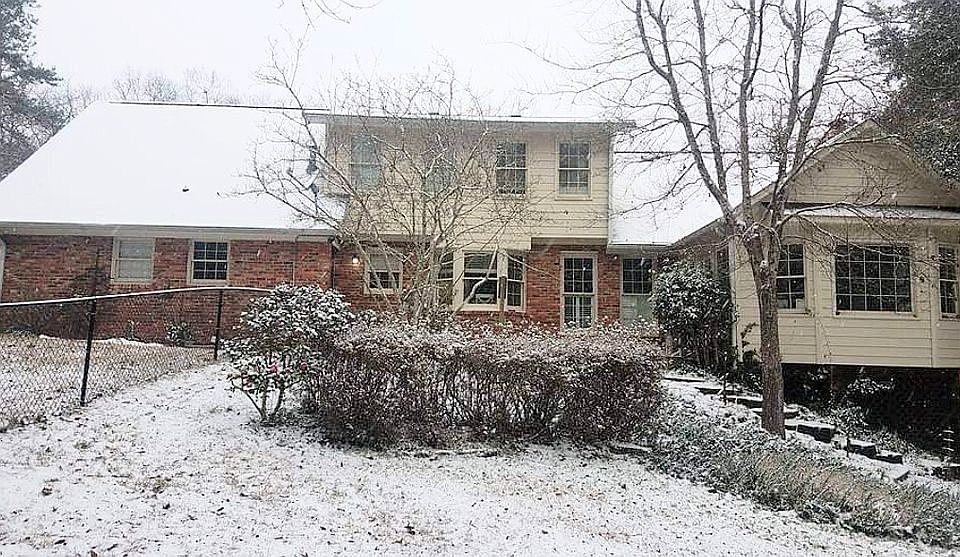 Macon seldom sees snow! 