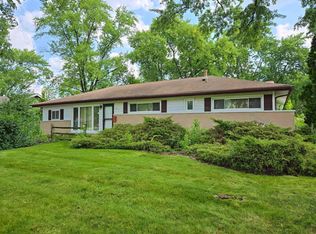 505 Geronimo St, Hoffman Estates, IL 60169