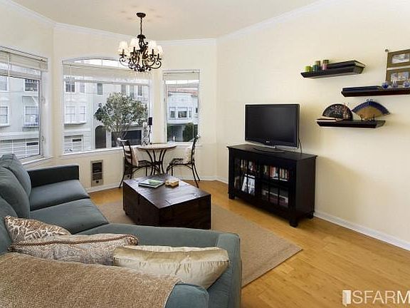 2nd image of 1921 Jefferson St APT 106