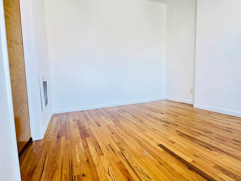 173 Bleecker St #4R — Photo 16