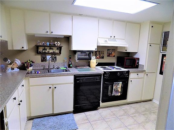 3rd image of 4000 Surfside Blvd APT 610
