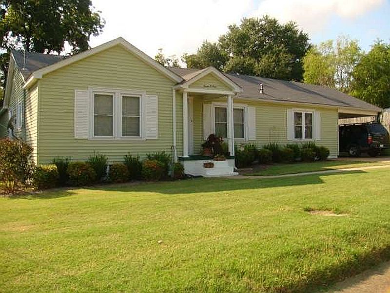 1st image of 709 Pate Ave