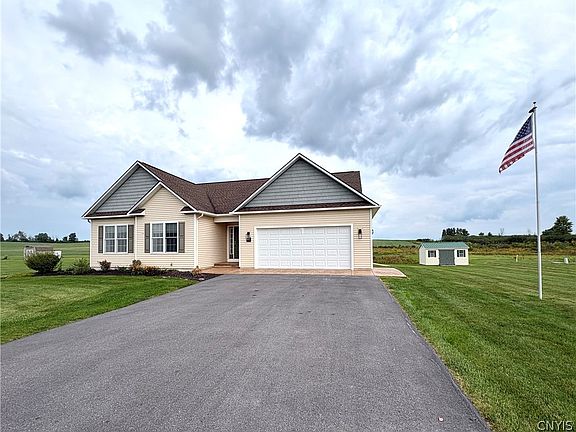 4th image of 3291 Barrington Way
