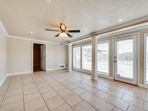 3rd image of 1412 Alamosa St #A