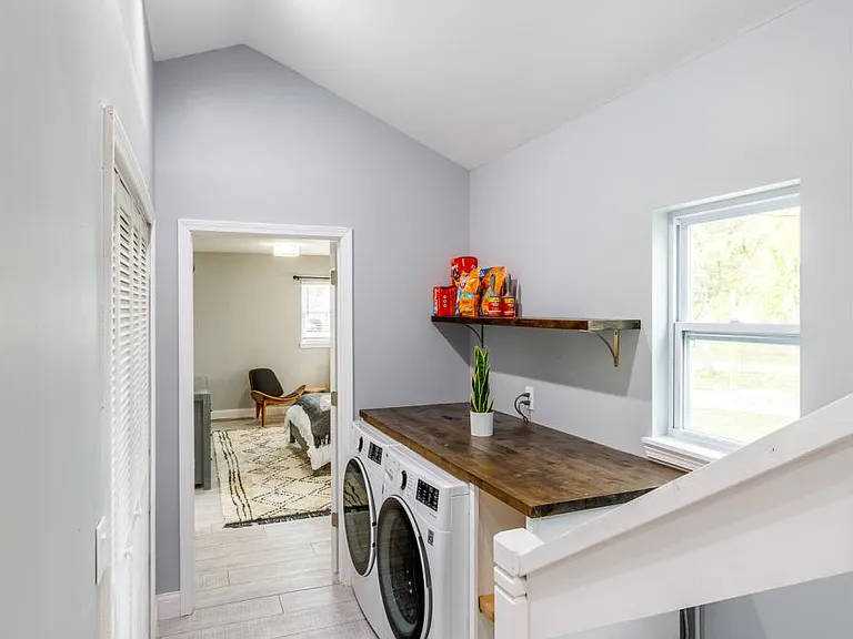 9350 Buckingham St — Photo 29