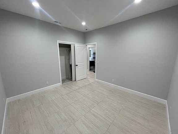 2nd image of 11051 Songish St