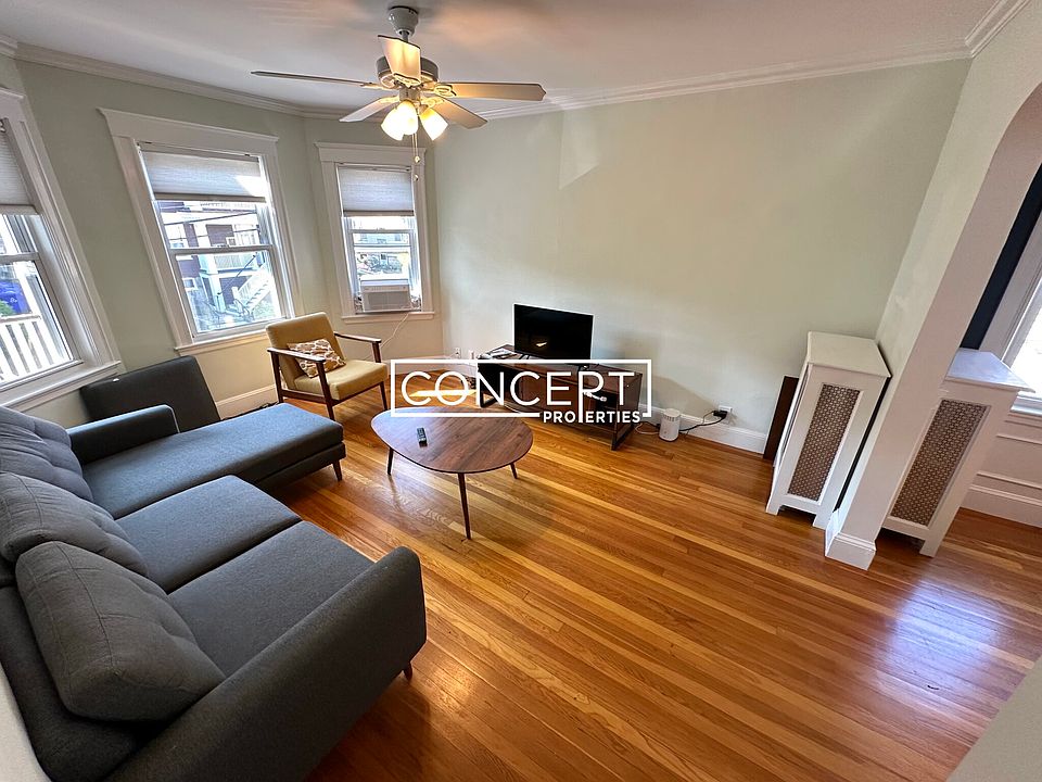 2nd image of 27 Thelma Rd #2CP