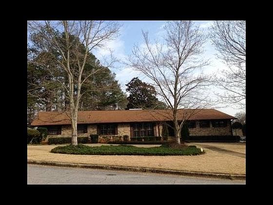 1st image of 905 Fernhill Ct