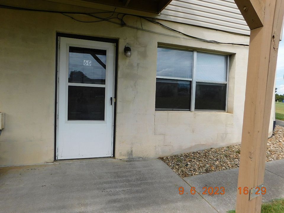 1st image of 1921 Meadowland Ln #1921-G