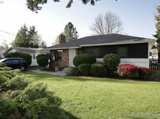 18045 SE Main St, Portland, OR 97233