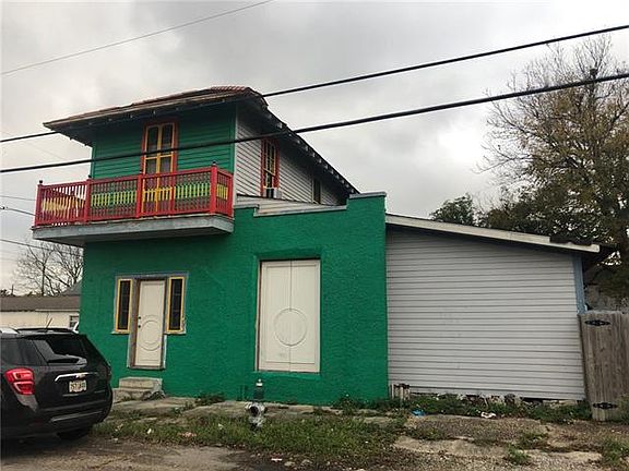 2nd image of 5139 Burgundy St