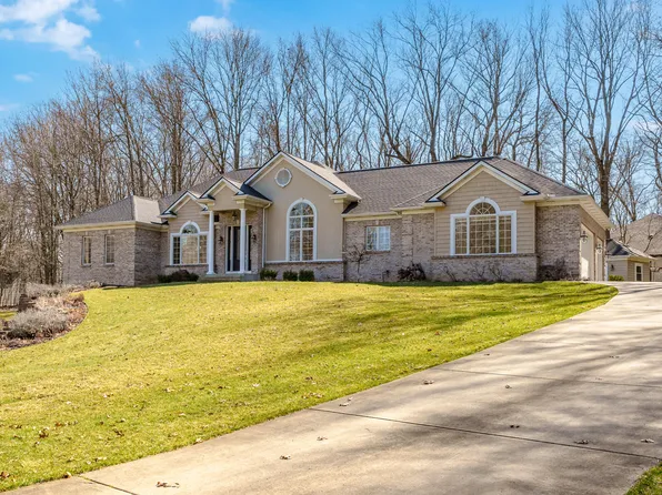 7077 Northstar Ave, Kalamazoo, MI 49009
