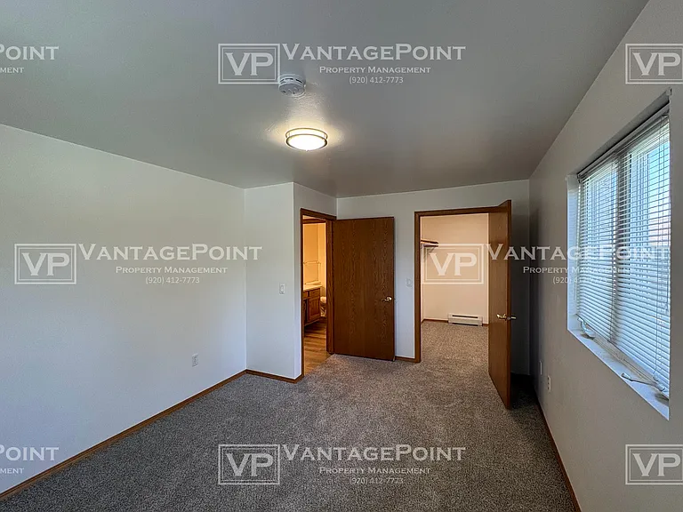 216 S Fisk St — Photo 8