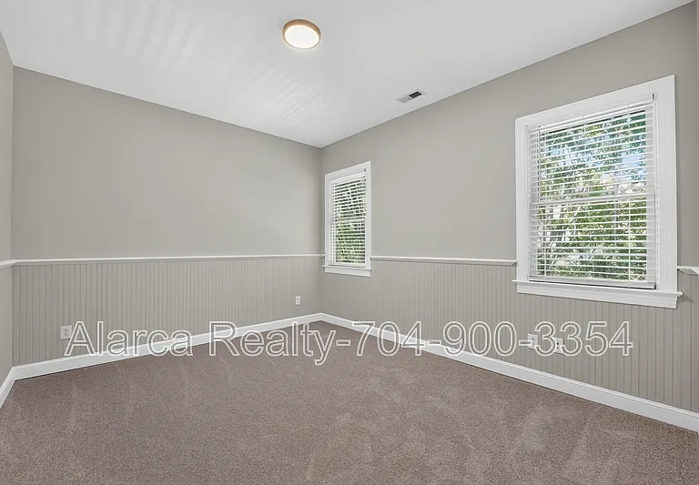 12736 Wetherburn Ln — Photo 8