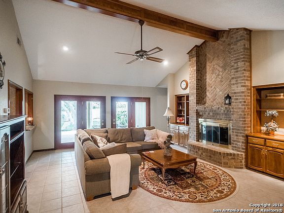 2nd image of 13312 Vista Arroyo
