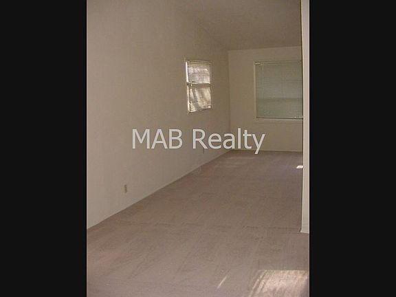 3rd image of 13217 Castleton Dr