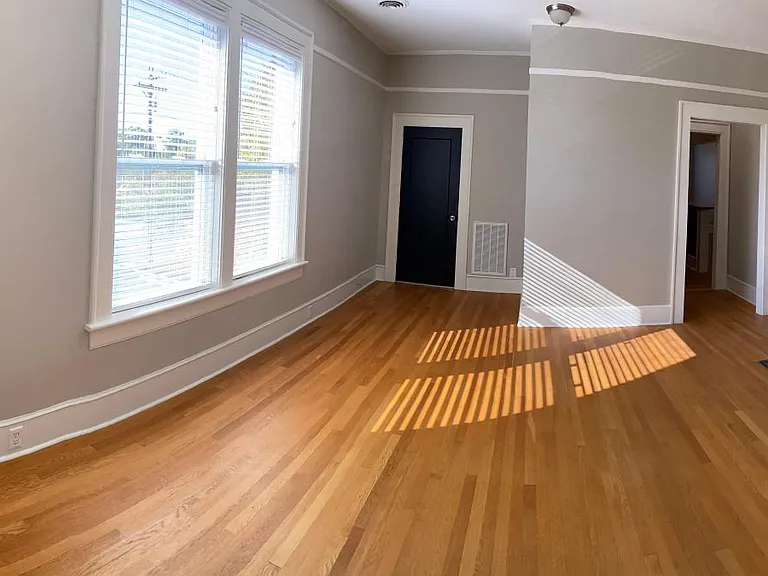 1824 E Main St #C — Photo 30