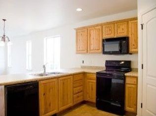 1063 N 250 W, Clearfield, UT 84015