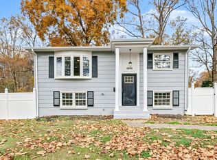 3900 Fillmore Dr, Woodbridge, VA 22193