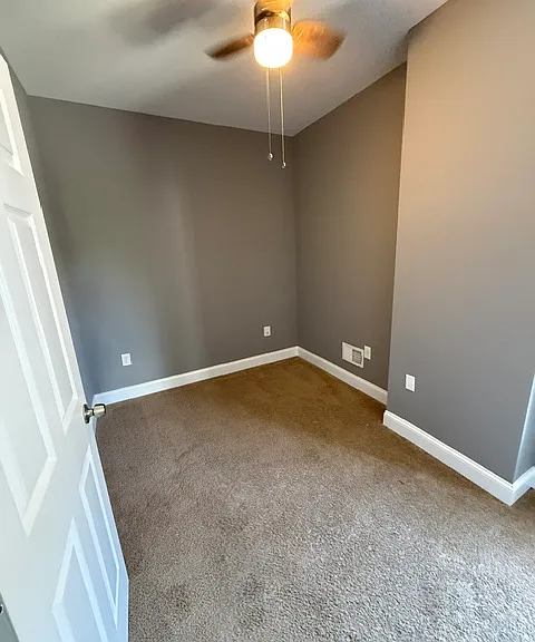 1613 Riggs Ave — Photo 11