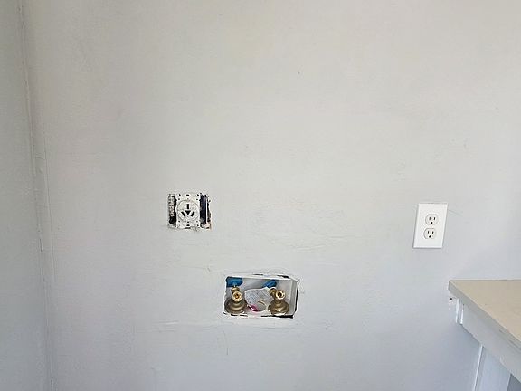 4th image of 3819 Elsie Faye Heggins St