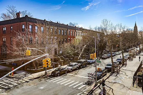 Rented by Brown Harris Stevens | media 28