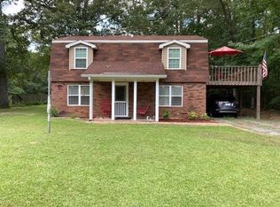 1074 N Lake Dr, East Dublin, GA 31027